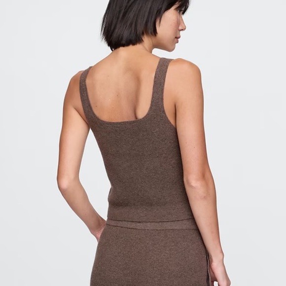 Gap CashSoft Brown Waffle PJ Cropped Tank Top and Joggers Petite Medium - Picture 2 of 7